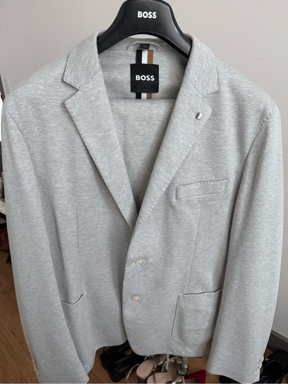 Hugo Boss Light Gray & White Suit